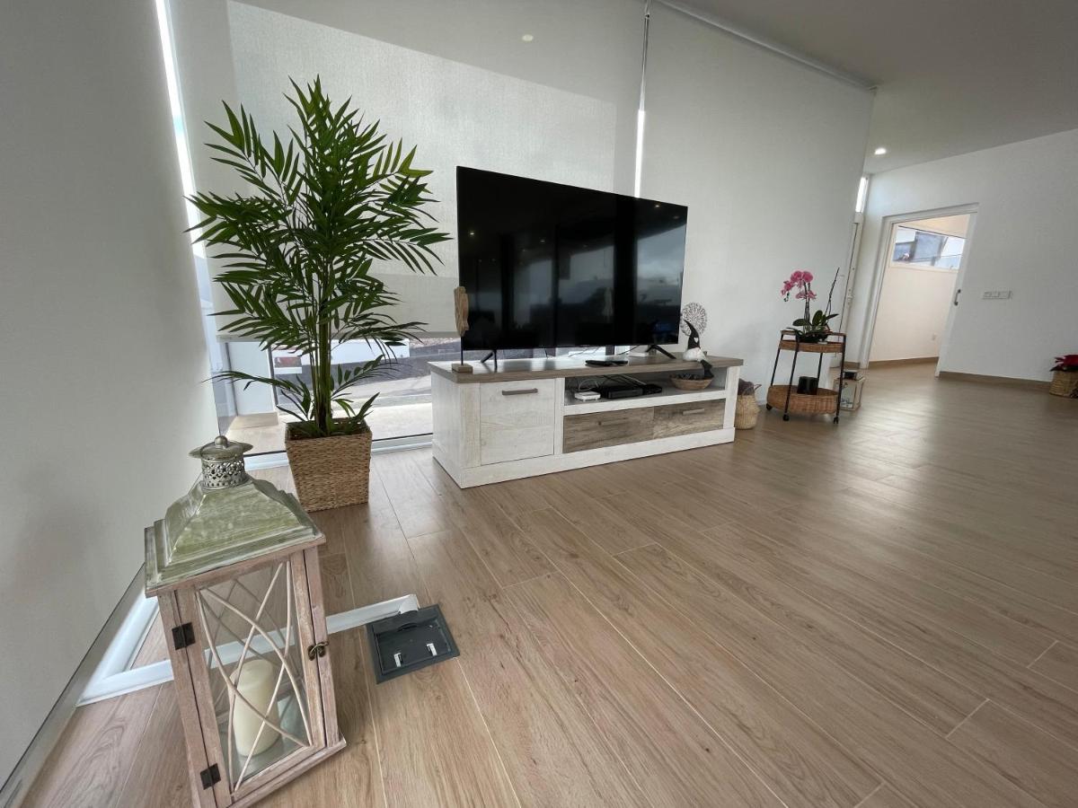Eslanzarote Eco Villa Tony, Heated Pool, Jacuzzi, Sat Tv, Super Wifi La Costa Exteriör bild