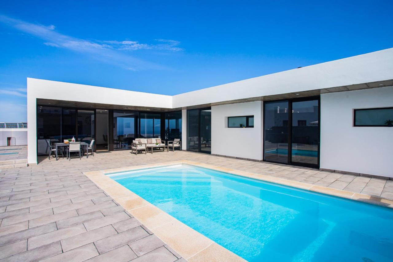 Eslanzarote Eco Villa Tony, Heated Pool, Jacuzzi, Sat Tv, Super Wifi La Costa Exteriör bild