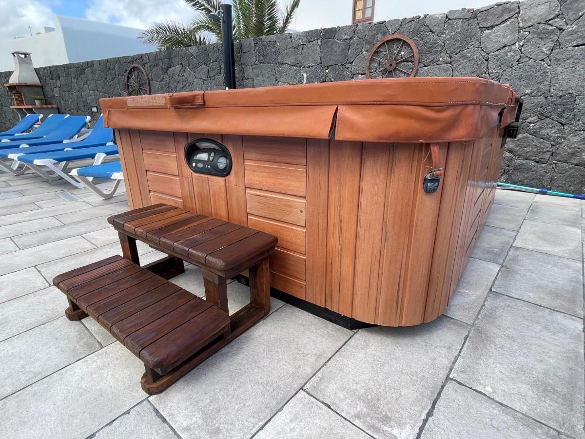Eslanzarote Eco Villa Tony, Heated Pool, Jacuzzi, Sat Tv, Super Wifi La Costa Exteriör bild